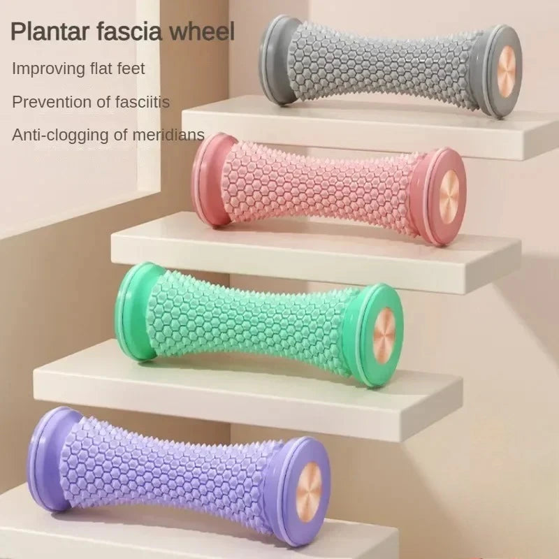 Manual massage roller